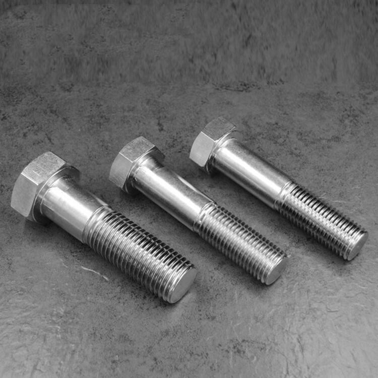 High-quality low-carbon steel bolts