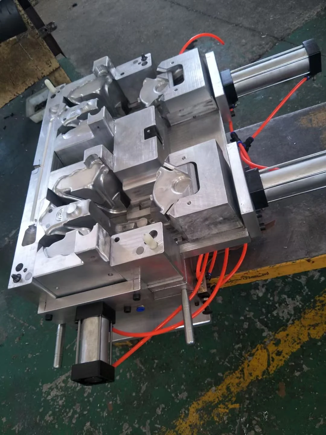 Compressor de turbina de fundição de precisão de alumínio de alta temperatura