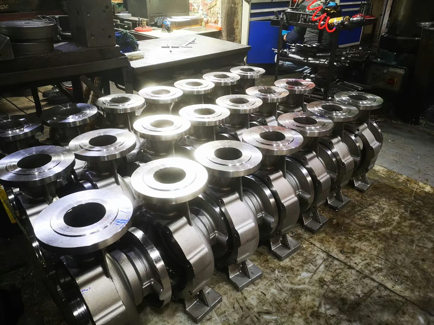 Overflatebehandlingsløysingar